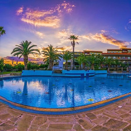 Lagomandra Hotel And Spa Exterior photo
