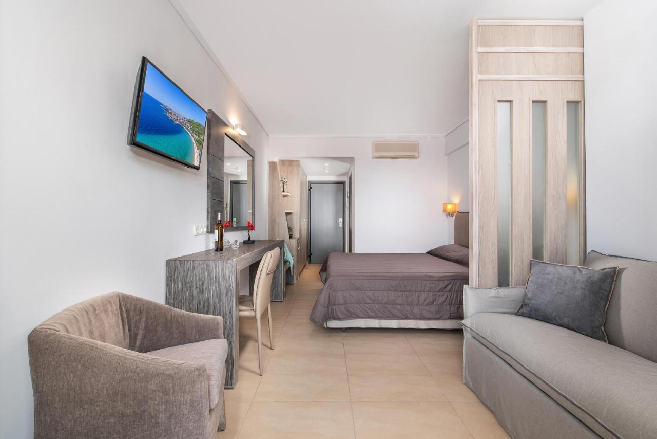 Lagomandra Hotel And Spa Exterior photo