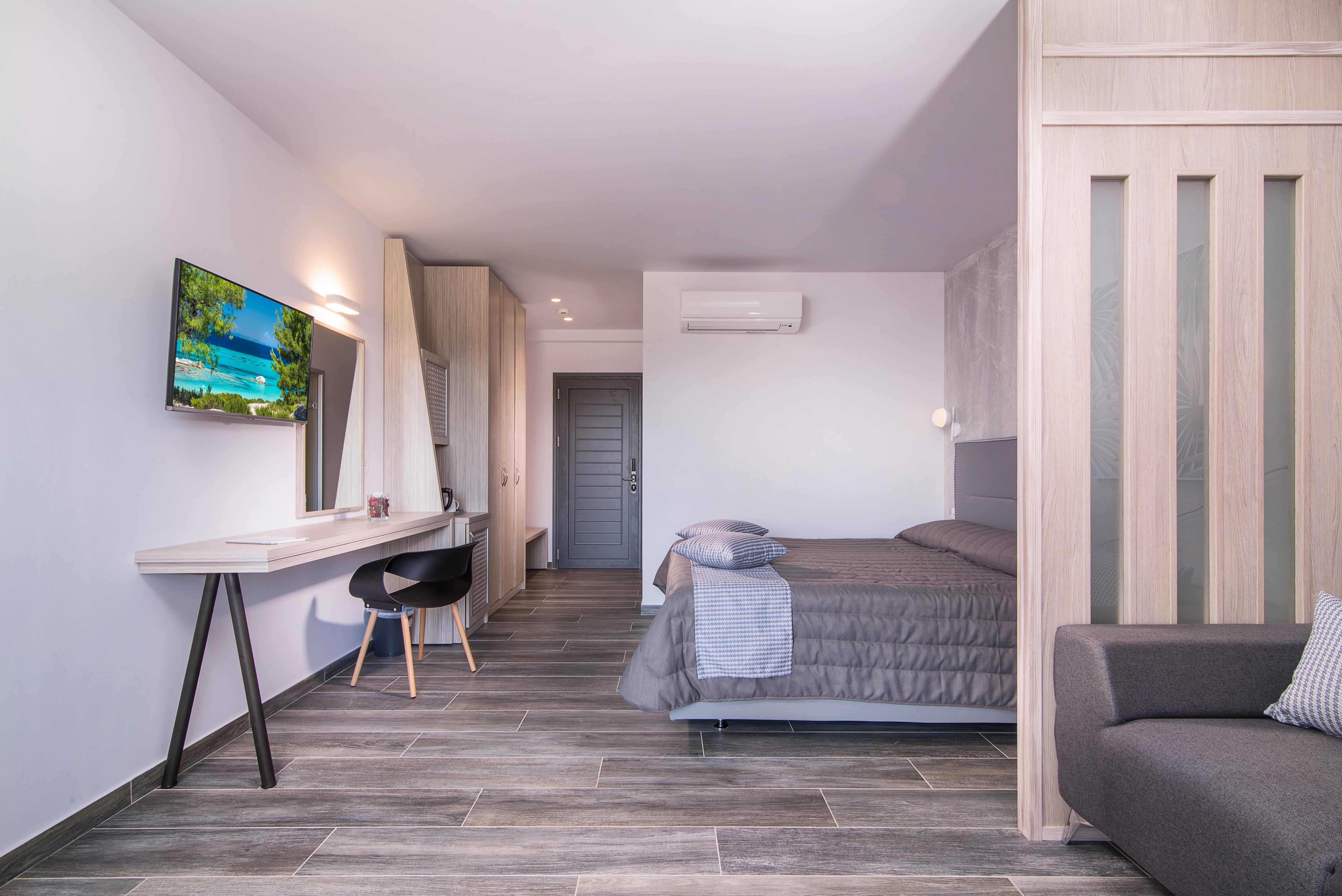 Lagomandra Hotel And Spa Exterior photo