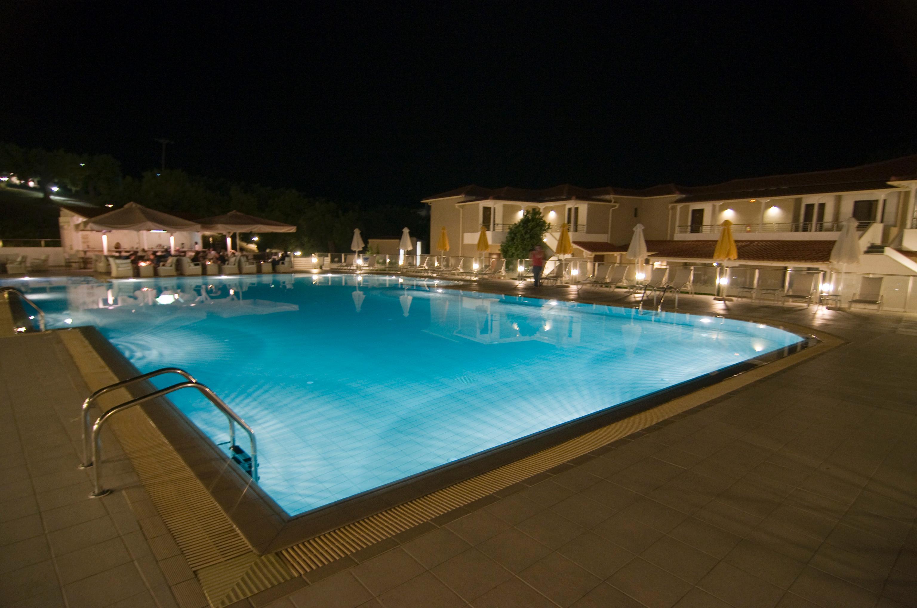 Lagomandra Hotel And Spa Exterior photo