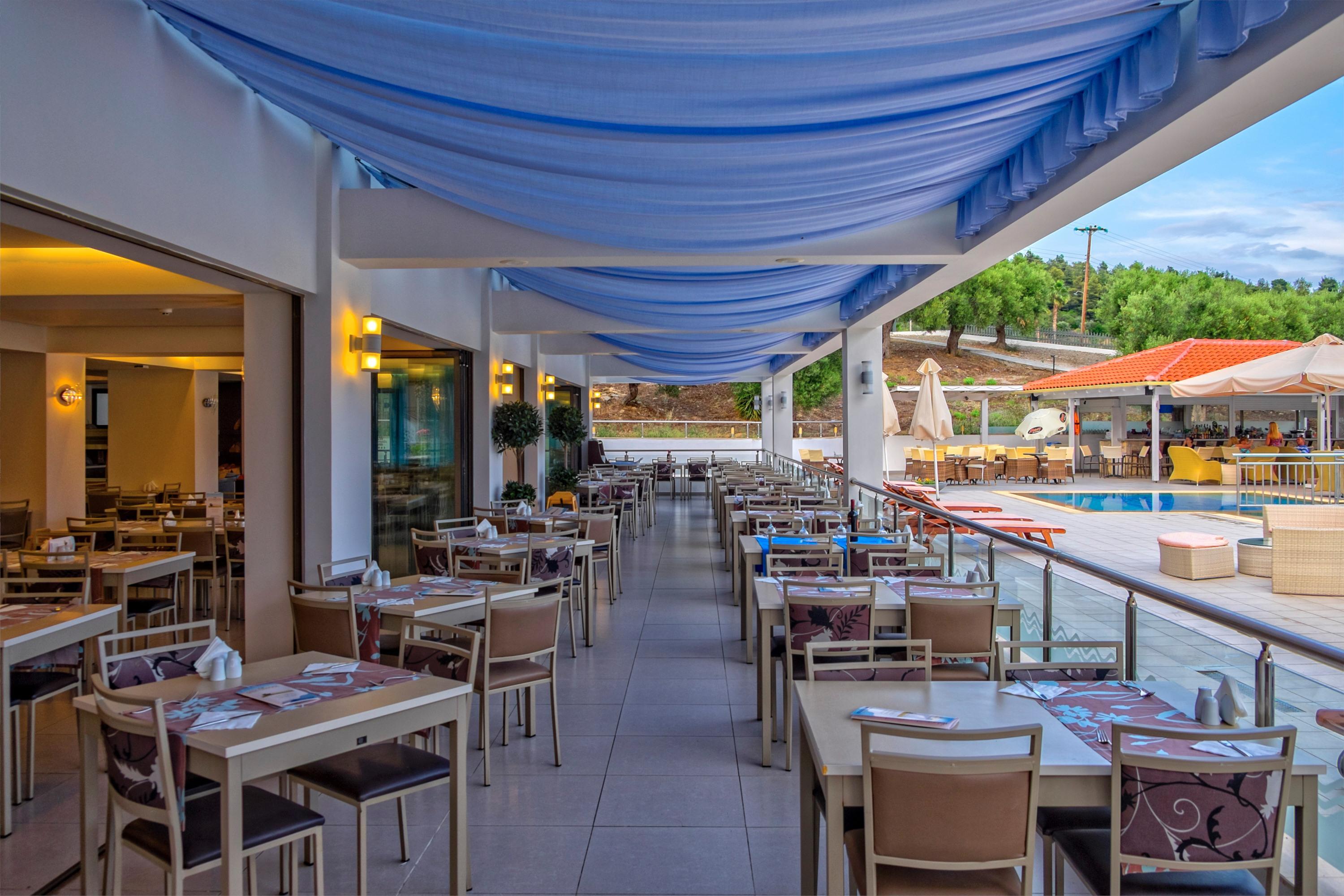 Lagomandra Hotel And Spa Exterior photo