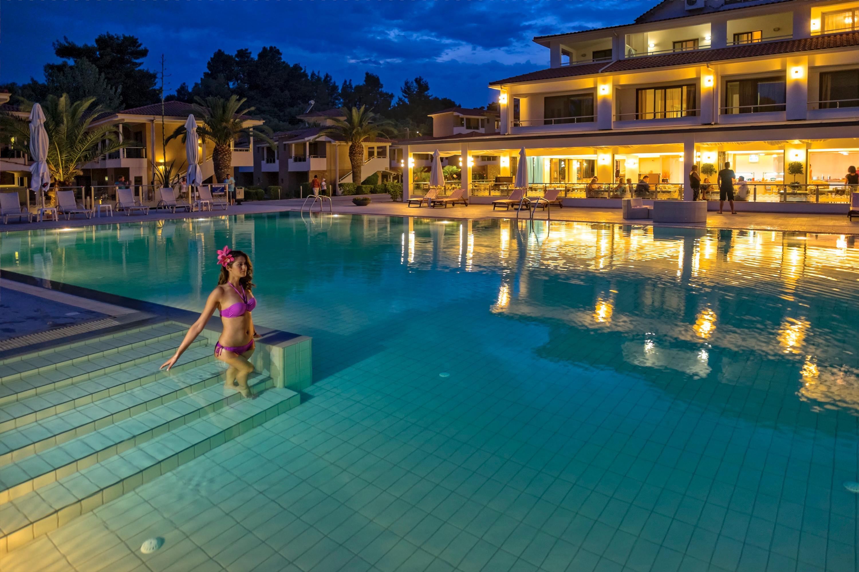 Lagomandra Hotel And Spa Exterior photo